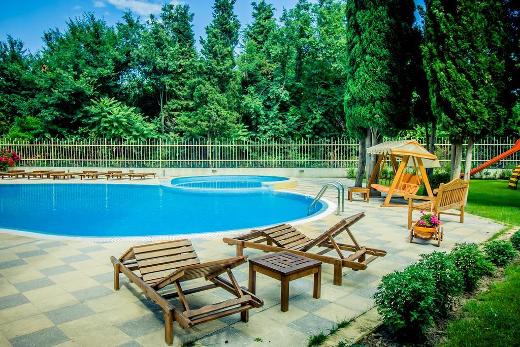 سينتس قسطنطين وهيلينا Apartcomplex Ritza المظهر الخارجي الصورة